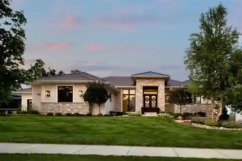 Architecture Meets Oasis