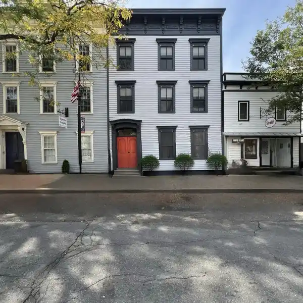 REIMAGINED 1800S FEDERAL GEM