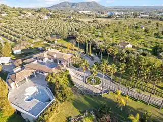 Modern Chalet with Pool in a Quiet Area of Inca