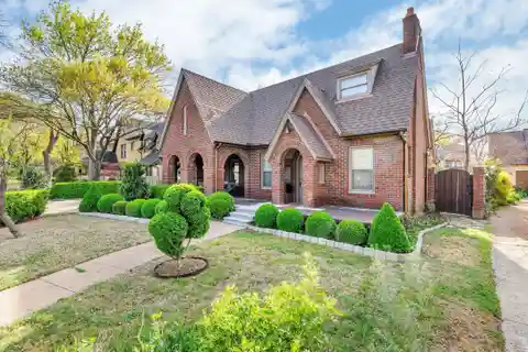 A Gem in the Heart of Kessler Park