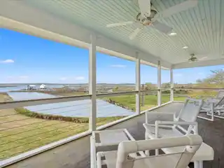 Deep Water Folly River Oasis