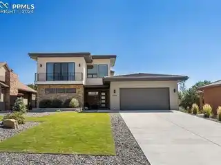 Stylish Contemporary Modern Home
