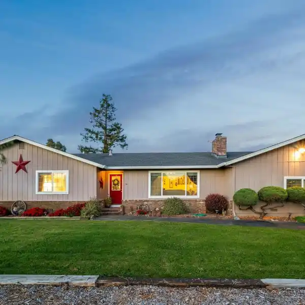 SPECIAL SONOMA VALLEY RANCHETTE