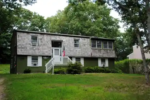 Spacious Retreat with Expansive Outdoor Living