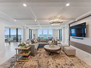 Totally Redone Direct Ocean Uint