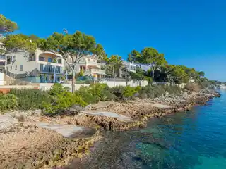 Fantastic Mediterranean Villa by the Sea in Alcanada with Fantastic Views over the Bay of Alcudia