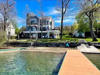 Prime Waterfront Estate