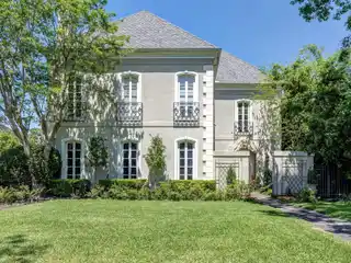Timeless Elegance with Modern Convenience
