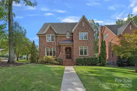 Exceptional Home in Cotswold