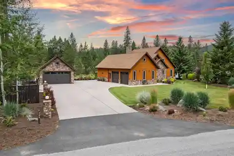 Gorgeous Custom Golf Course Home