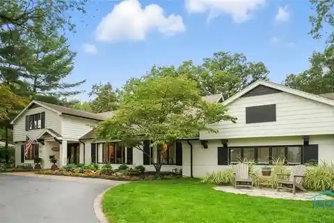 Spacious and Stylish Home with Designer Finishes
