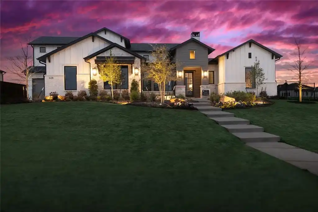 Beautiful Modern Farmhouse