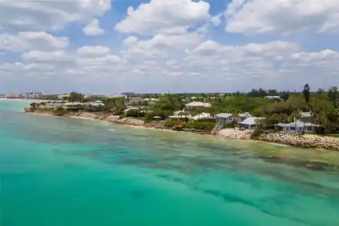Incredible Gulf-front Opportunity