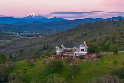 Stunning Eighty Acre Retreat with Incredible Mountain Views