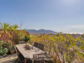 Duplex with Rooftop and Panoramic View