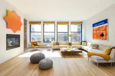 Light-filled Soho Loft