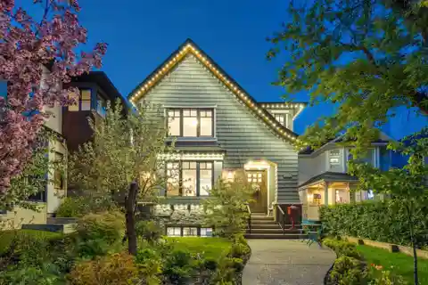 Traditionally Inspired Home in a Top Neighborhood