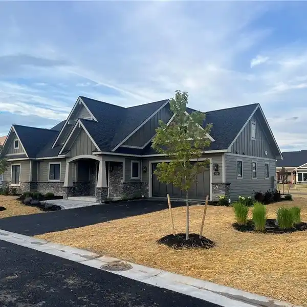 TO BE BUILT CUSTOM BUILT HOME IN THE MOORINGS ON KEUKA