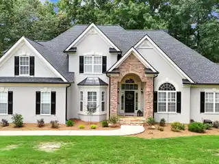 Move-In Ready Gem in Kedron Estates