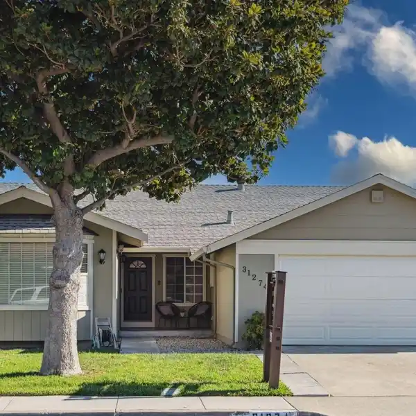 BEAUTIFULLY RENOVATED SINGLE-STORY HOME