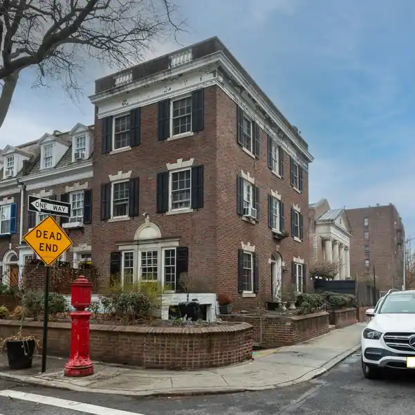 EXCEPTIONAL ENGLISH REVIVAL TOWNHOUSE