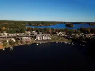 Distinguished Lakefront Condo