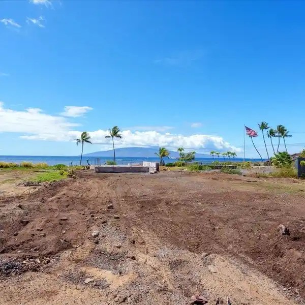 PRIME BEACHFRONT PARCEL