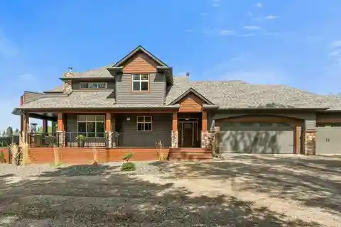 Private Mountain Retreat with Pool and Spa