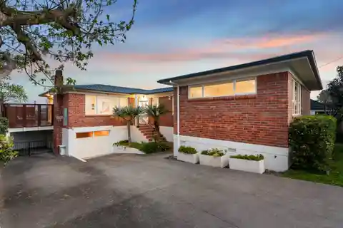 Family Haven with Great Potential