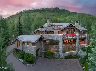 Luxurious Architectural Gem Above Vail Village