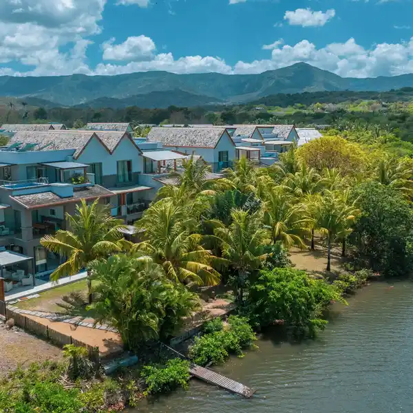 MAGNIFICENT FULLY FURNISHED APARTMENT SPANNING A REMARKABLE LAYOUT