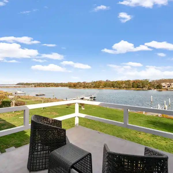 ATTRACTIVE THREE BEDROOM HARBOR FRONT HOME