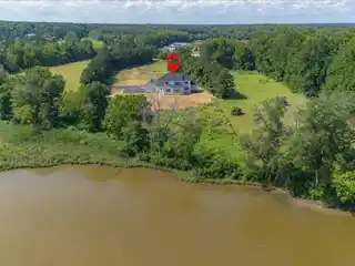 Beautiful Waterfront Estate