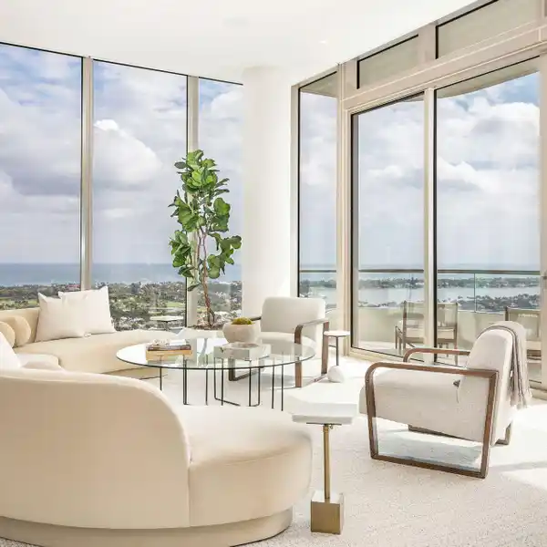 WATERFRONT PENTHOUSE AT LA CLARA