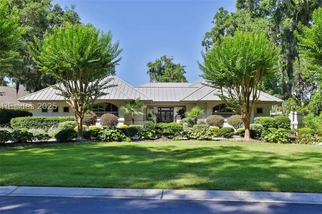 Gorgeous Contemporary Custom Home