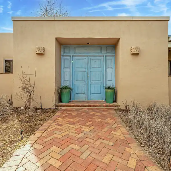 A 2.5-ACRE SLICE OF PARADISE