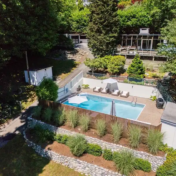 TRUE ARCHITECTURAL TREASURE