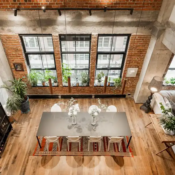 FULLY RENOVATED LOFT-STYLE CONDO