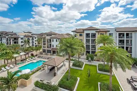 A Seamless Transition into the Naples Lifestyle