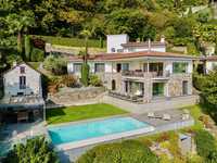 EXCLUSIVE LAKE-VIEW LOCATION