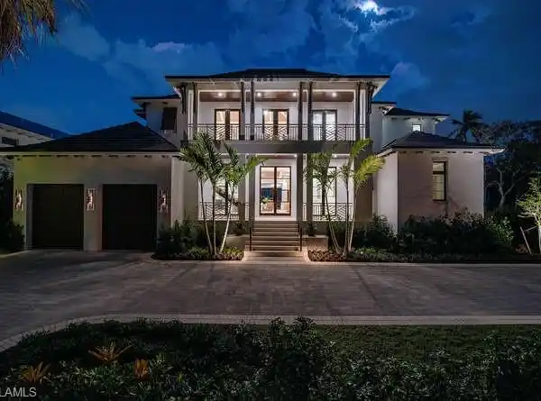 ONE OF THE FINEST PROPERTIES IN THE OLD NAPLES AREA