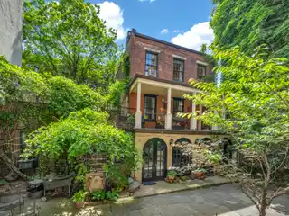 1850s Residence with a Long History