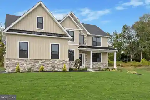 New Construction Elegance with Designer Finishes