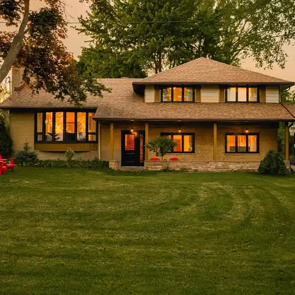 BEAUTIFULLY RENOVATED SPLIT-LEVEL HOME