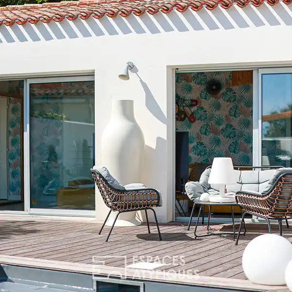 LOVELY FIVE BEDROOM HOME WITH A WARM ATMOSPHERE