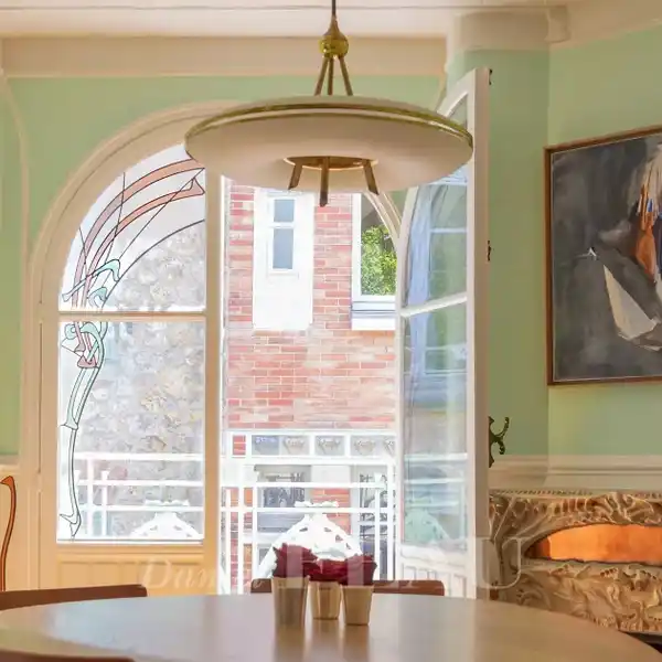 ARCHITECTURAL LANDMARK APARTMENT WITH BALCONY CHARM