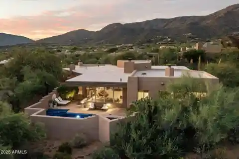 Captivating Contemporary Residence in the Exclusive Village of Cochise Ridge
