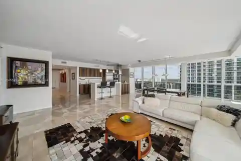 Gorgeous Corner Unit at Beach Club Complex