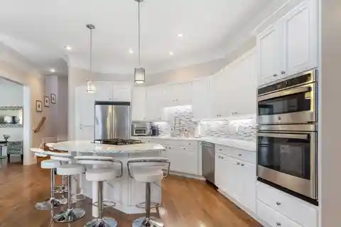 Lovely Home in Ardrey