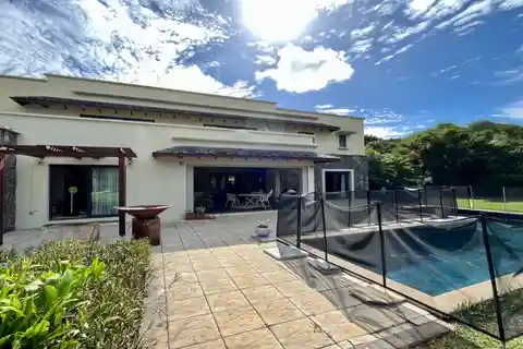 Exceptional Villa Next to Black River National Park